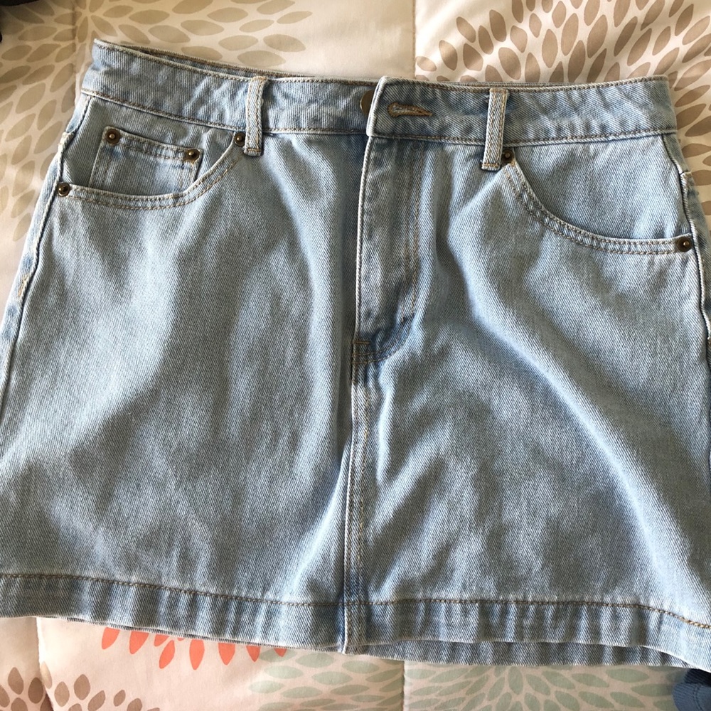 Forever21 denim mini skirt